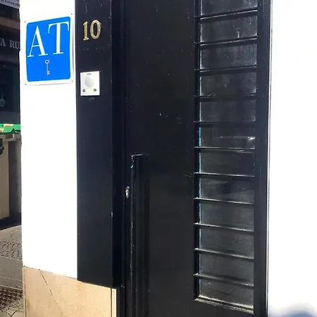 Apartment Elite - Art Collection - Pablo *