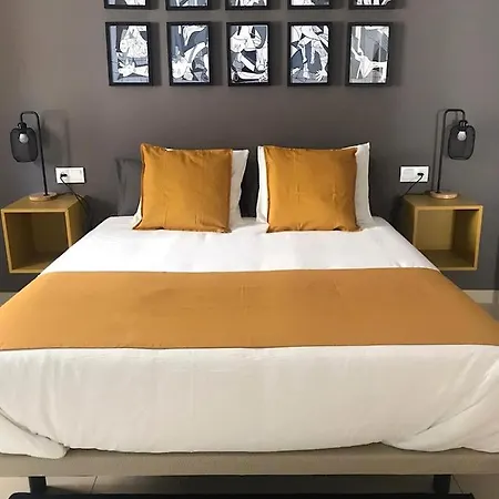 Elite - Art Collection - Pablo Merida